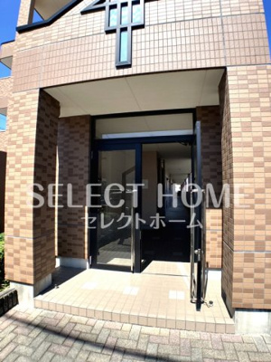 【エントランス】 | フォレストカワハラ | 建物の内部です