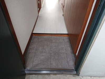 【玄関】 | 第３ゼルコバマンション