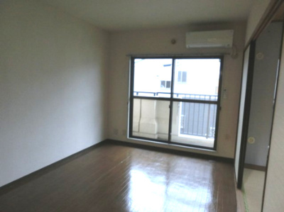 【洋室】 | カーサエミネンス