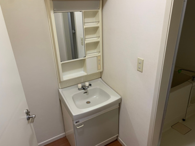 【洗面所】 | ベルヴィラージュ