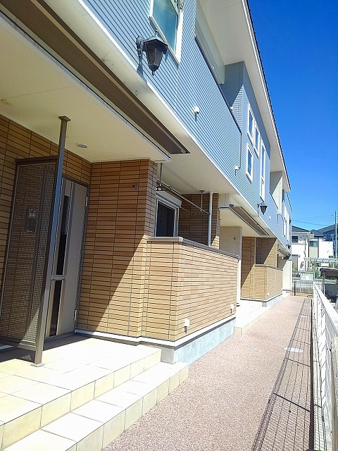 グランヒルBのエントランス