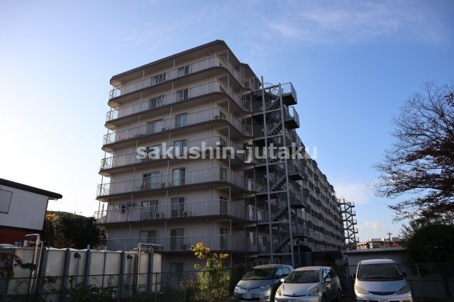 津田沼スカイハイツの外観