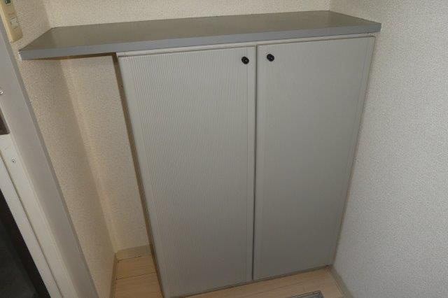 ヴュー葦高の内装|シューズボックス