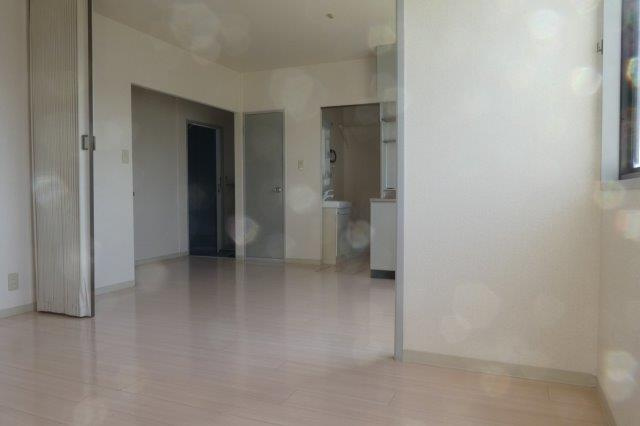 ヴュー葦高の居間・リビング