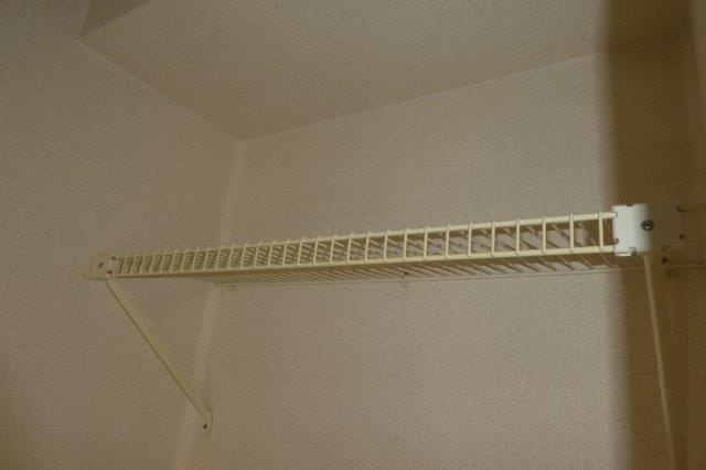 ヴュー葦高の洗面所|洗面所棚