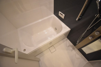 【浴室】 | Innocent Doyama | 日々の暮らしに欠かせないお風呂です