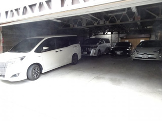【駐車場】