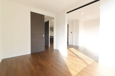 【洋室】 | リモーネＡ | 個人の部屋や寝室として使える洋室です