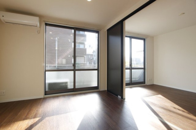 【居間・リビング】 | リモーネＡ | 使いやすいリビングです