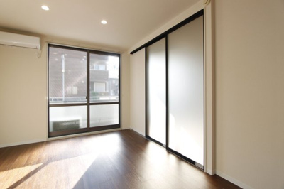 【居間・リビング】 | リモーネＡ | おしゃれな居間です