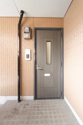 【玄関】 | リモーネＡ | きれいな玄関です