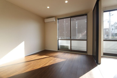 【居間・リビング】 | リモーネＡ | おしゃれなリビングです