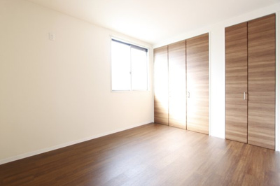 【洋室】 | リモーネＡ | 落ち着いた色調の洋室です