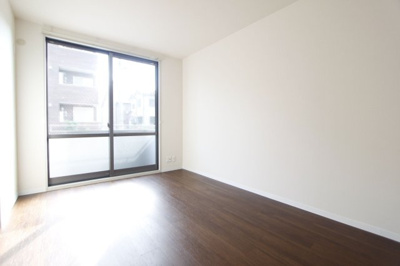 【洋室】 | リモーネＡ | 落ち着いた色調の洋室です