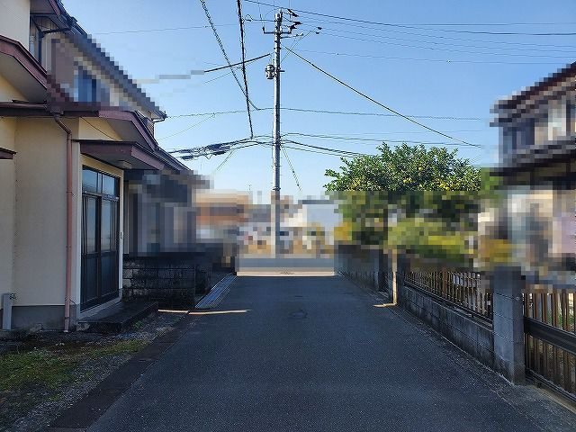 高知市若草町　土地の前面道路含む現地写真