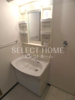 【独立洗面台】 | コンフォート康生 | 朝の身支度には欠かせない独立洗面化粧台