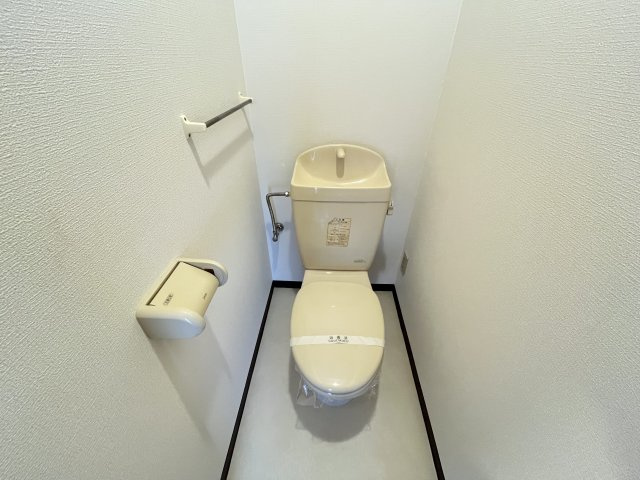 サンパティークメゾンのトイレ