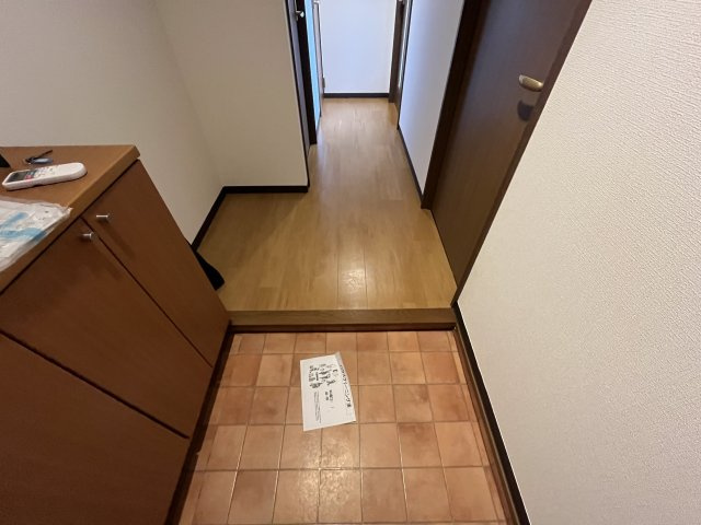 サンパティークメゾンの玄関