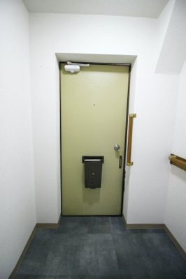 【玄関】 | 八戸ノ里KS