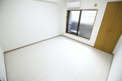 【洋室】 | 八戸ノ里KS