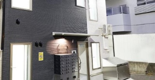 Ponte Vecchio（ポンテ ヴェッキオ ）のエントランス|Ponte Vecchio（ポンテ ヴェッキオ ）