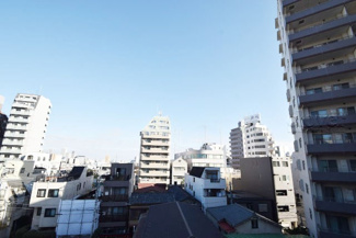 【展望】 | 物件のお問い合わせは、 ０１２０－７００－９６８までお気軽にどうぞ！
バルコニーからの眺望