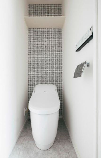 ポンテ・ヴェッキオのトイレ|同シリーズ参考写真