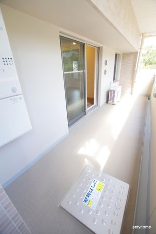 ザパークハビオ天満橋　仲介手数料無料のバルコニー