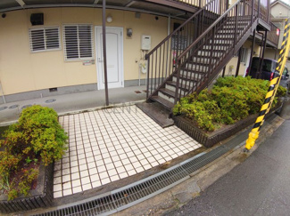 【エントランス】