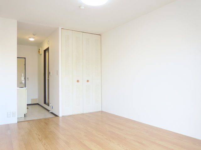 エリカハイツの洋室