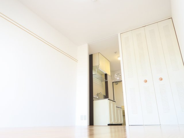 エリカハイツの居間・リビング