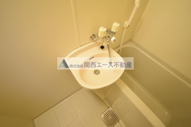  | レオパレスヴィラ