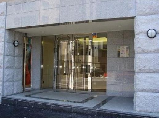 パレステュディオ四谷三丁目のエントランス|パレステュディオ四谷三丁目