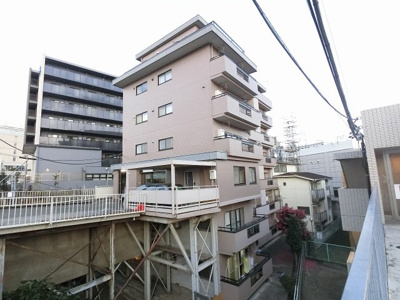 【外観】 | 日幸マンション | 総戸数22戸、昭和50年4月築のマンションです。
専有面積36.39平米、1LDKのお部屋となります。