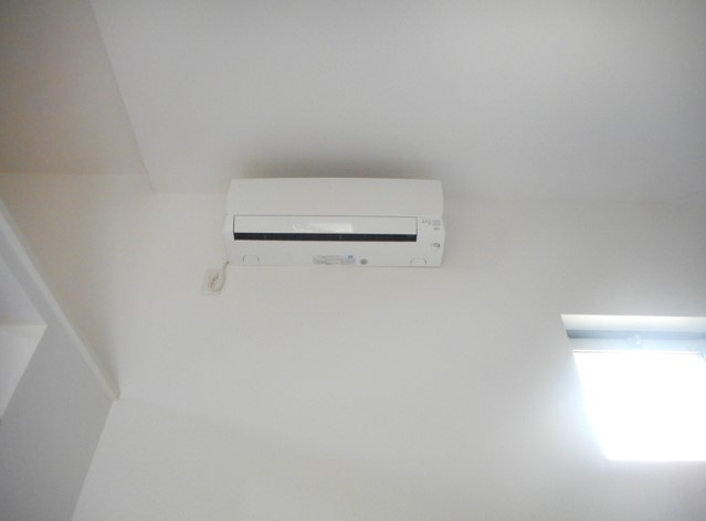 ラ ベルメール アパート 1kタイプ 広々ロフト付物件 敷金ゼロ バストイレ別 風呂付 お買い得物件 インターネット無料 人気シリーズ おすすめ物件 学生用 女性向け シューズボックス 洗面台 通風良好 シャワー付洗面台 豊島区 大塚周辺の不動産なら仲橋