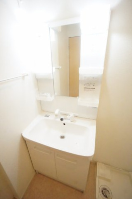 【独立洗面台】 | エアリーⅤ | ※同物件・同タイプの写真です