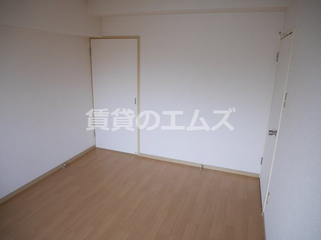 【洋室】 | 小笠原ビル | 小笠原ビルの洋室