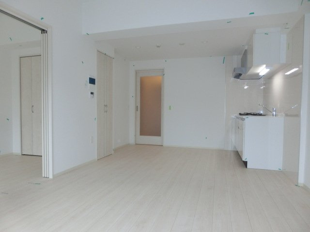 AULII Osakaの居間・リビング