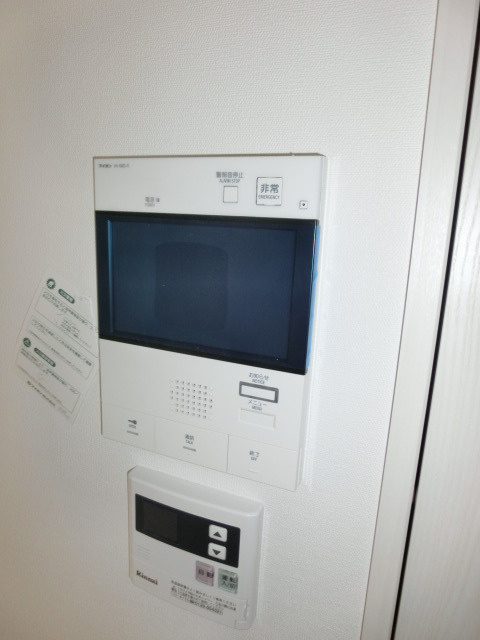 AULII Osakaのセキュリティ|モニターフォン