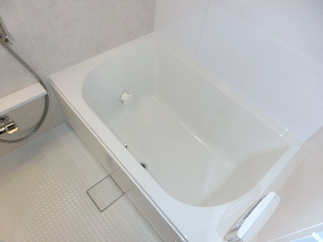 AULII Osakaの浴室|高温差し湯式