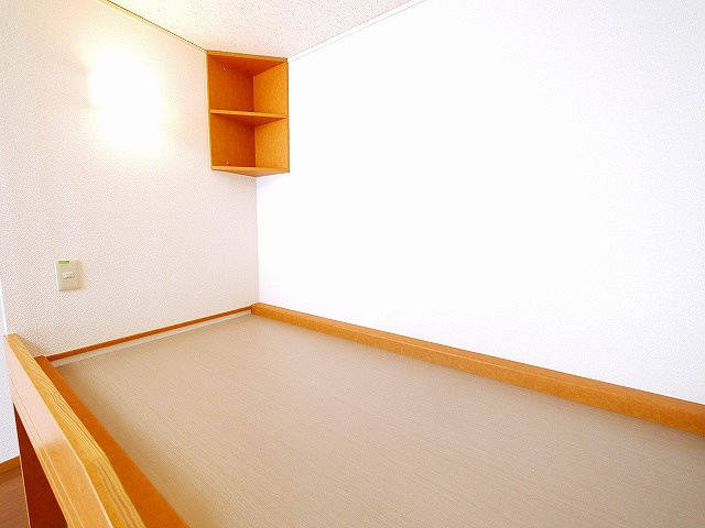 レオパレス和（南京終町）のその他|ベットです