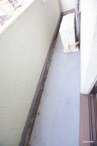 サンサーラ新大阪　仲介手数料無料のバルコニー