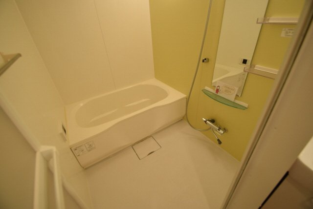 サンピタリア東船橋の浴室|綺麗なお風呂です。