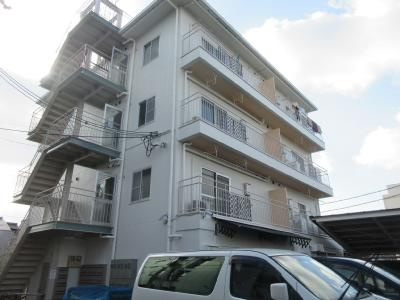 バルーンクラブ2の外観