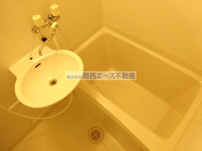 【浴室】 | レオパレスエーデル菱屋西