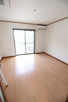 【洋室】 | ビクトリーコート古淵 | 8帖の洋室です☆