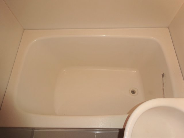 クレセントマンションの浴室