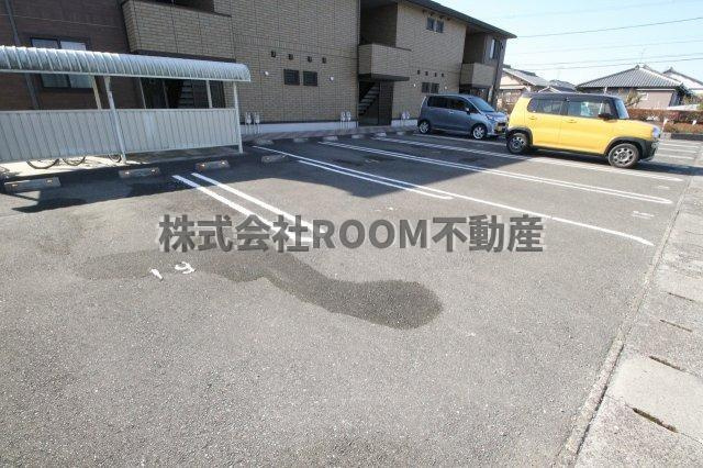 シェリアの駐車場|駐車場完備です