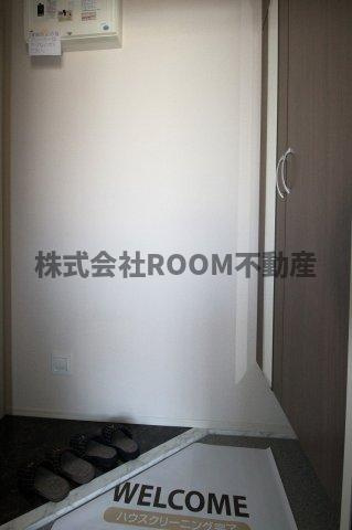 シェリアのエントランス|落ち着いたエントランスです