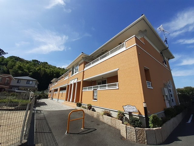 グラン・グラースラフィネの外観